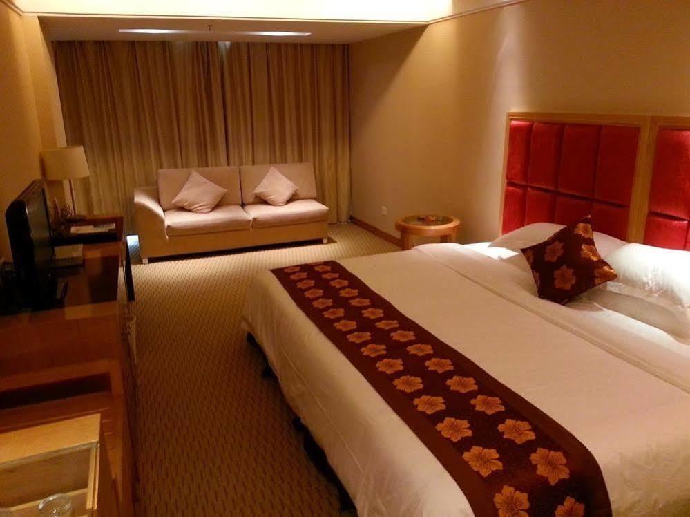 Lijing Commercial Hotel Шънджън Екстериор снимка